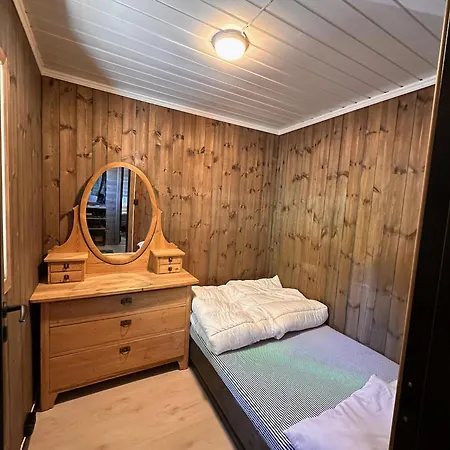 Modern Cozy Near Langsua National Park * Heggenes