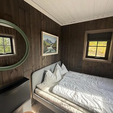 Modern Cozy Near Langsua National Park